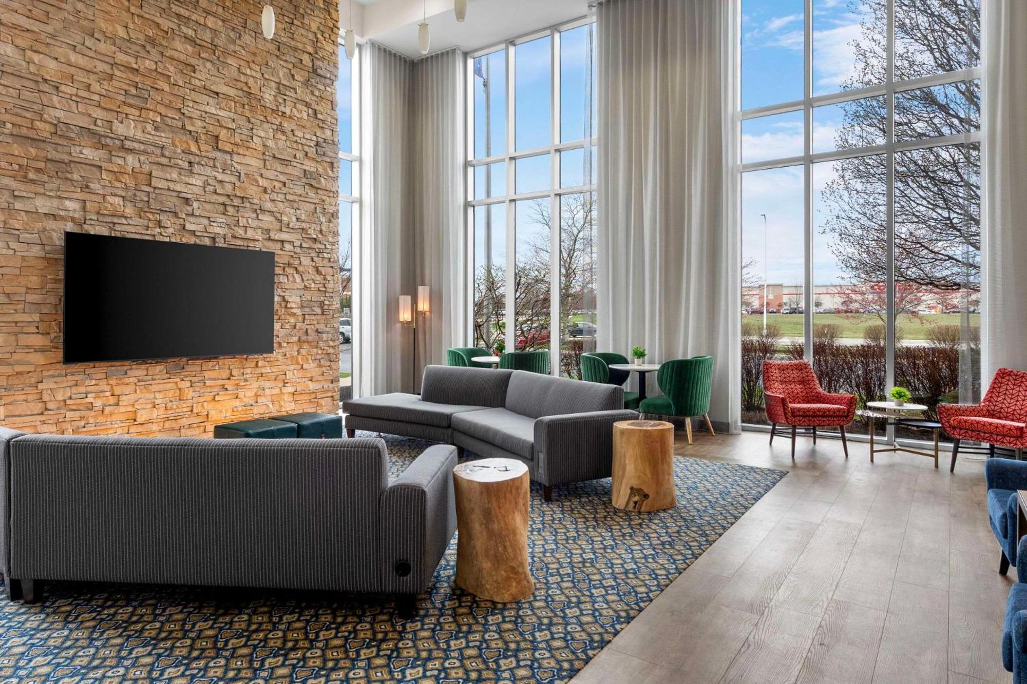 Cambria Hotel Columbus - Polaris Exterior photo