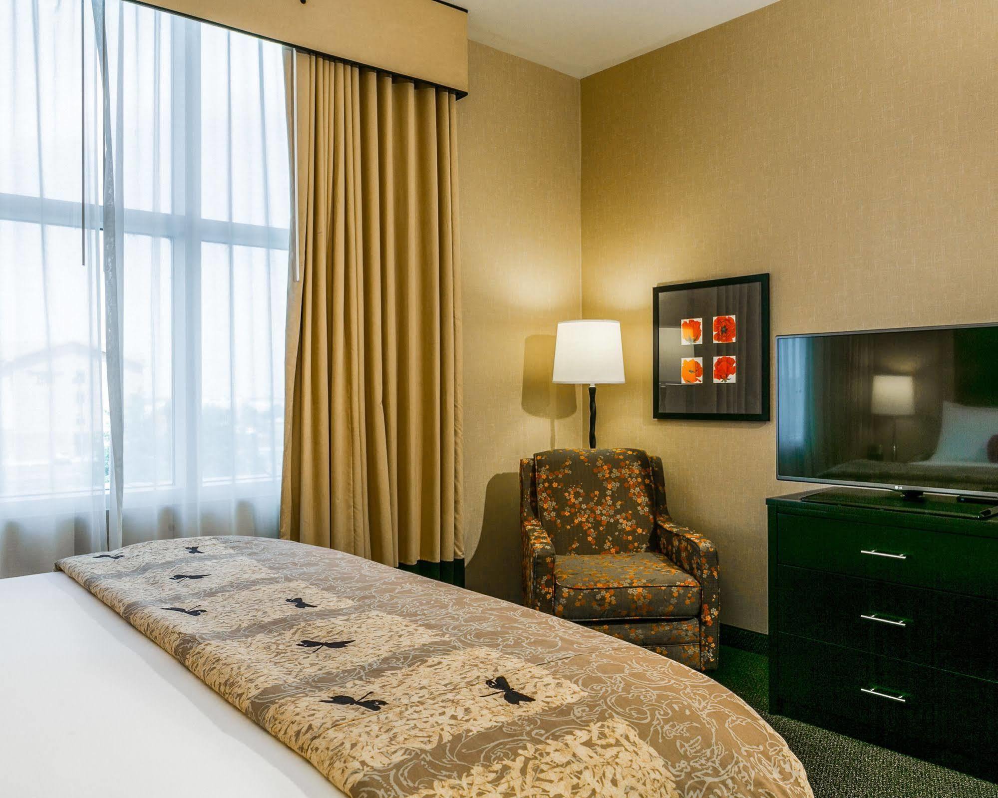 Cambria Hotel Columbus - Polaris Exterior photo