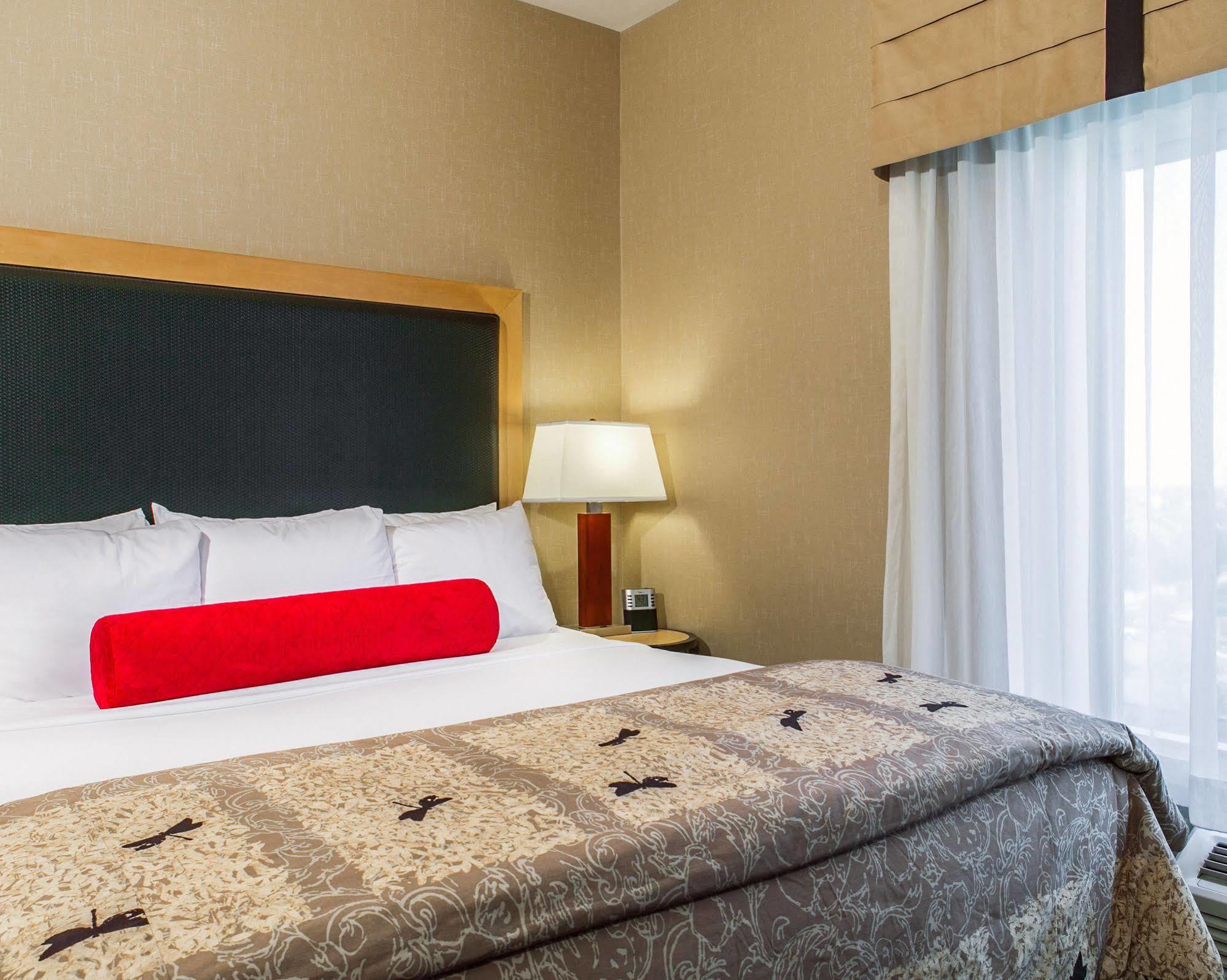 Cambria Hotel Columbus - Polaris Exterior photo